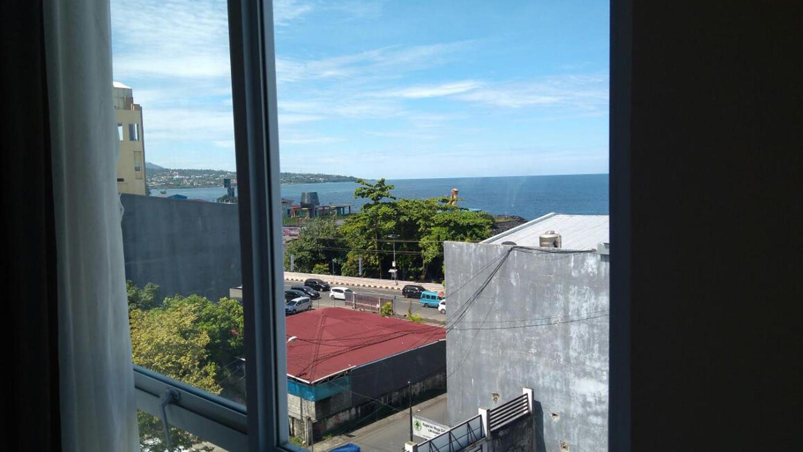 Eden Manado