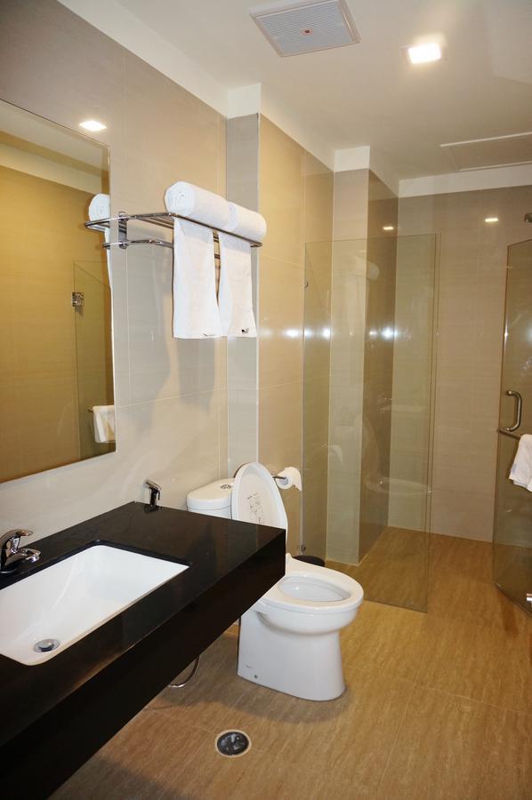Eden Hotel 2*